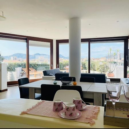 Sunny Rooftop Loft With Gorgeous Views Of ออลเบีย ภายนอก รูปภาพ